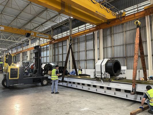 EOOE Máquina de queima de rolos de esqui com fixação da peça e rotação da ferramenta